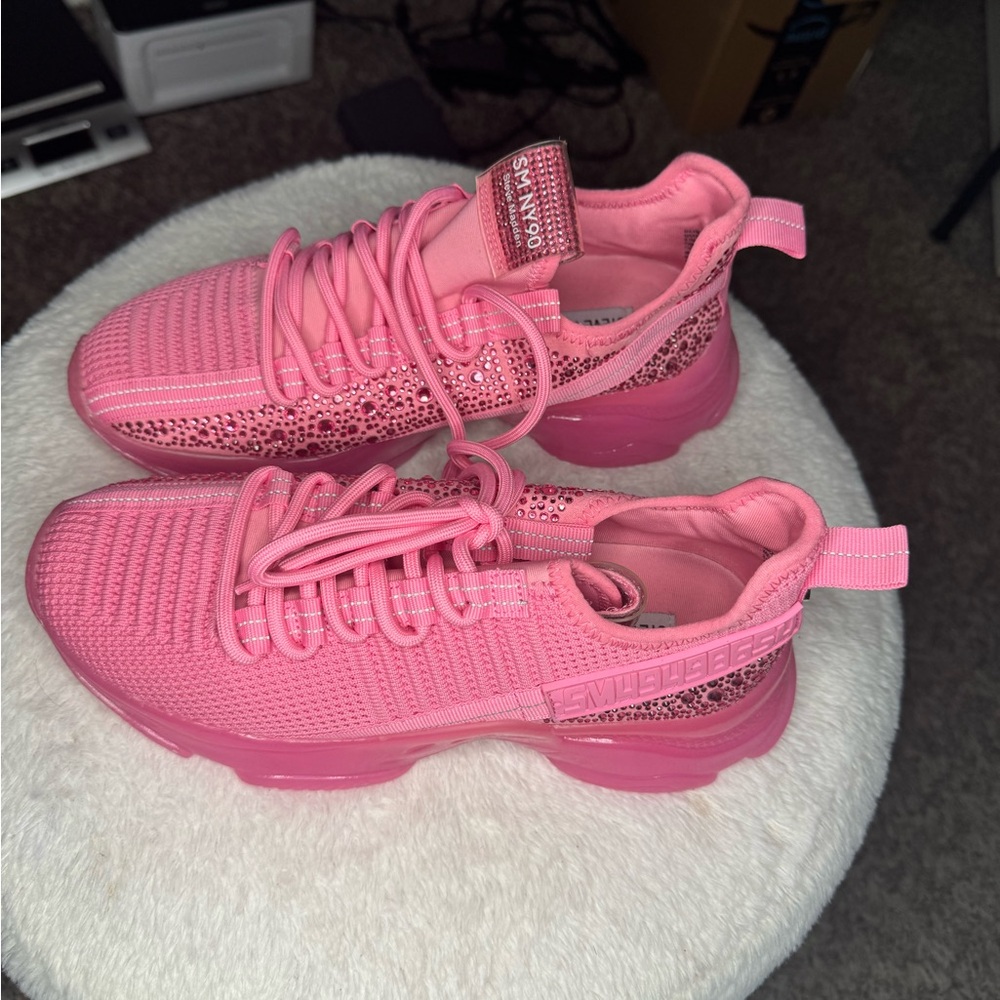 Pink Steve Madden rhinestone!